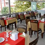 Ny World Hotell