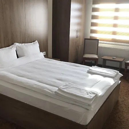 Szálloda Ny World 3*